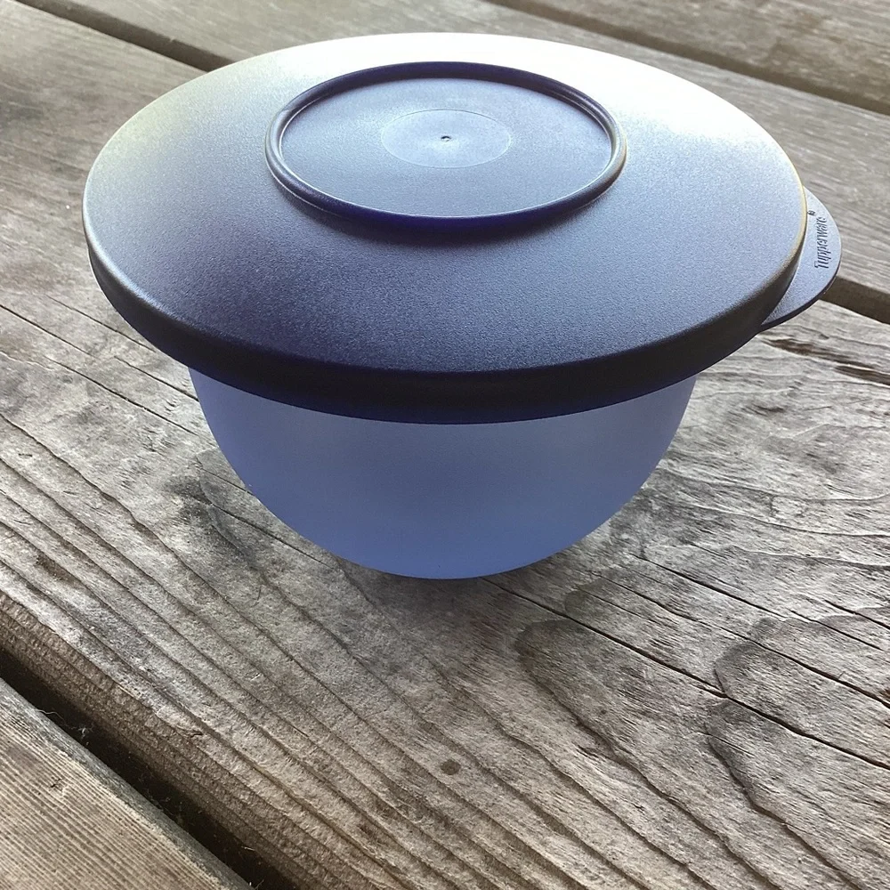 Tupperware Impressions bowls in pastels - set of 4